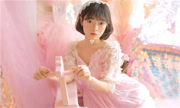 垣曲供卵试管代怀生子多少钱？这一直是很多不孕不育家庭关注的话题。在中国，不孕不育的发生率越来越高，根据《中国不孕不育现状调研报告》显示，育龄夫妇的不孕不育率从20年前的3%增长至现在的12.5%-18.2%，患者人数高达6000万以上。在这样的背景下，许多家庭通过供卵试管来实现自己的生育梦想。那么，供卵试管代怀生子的费用到底是多少呢？